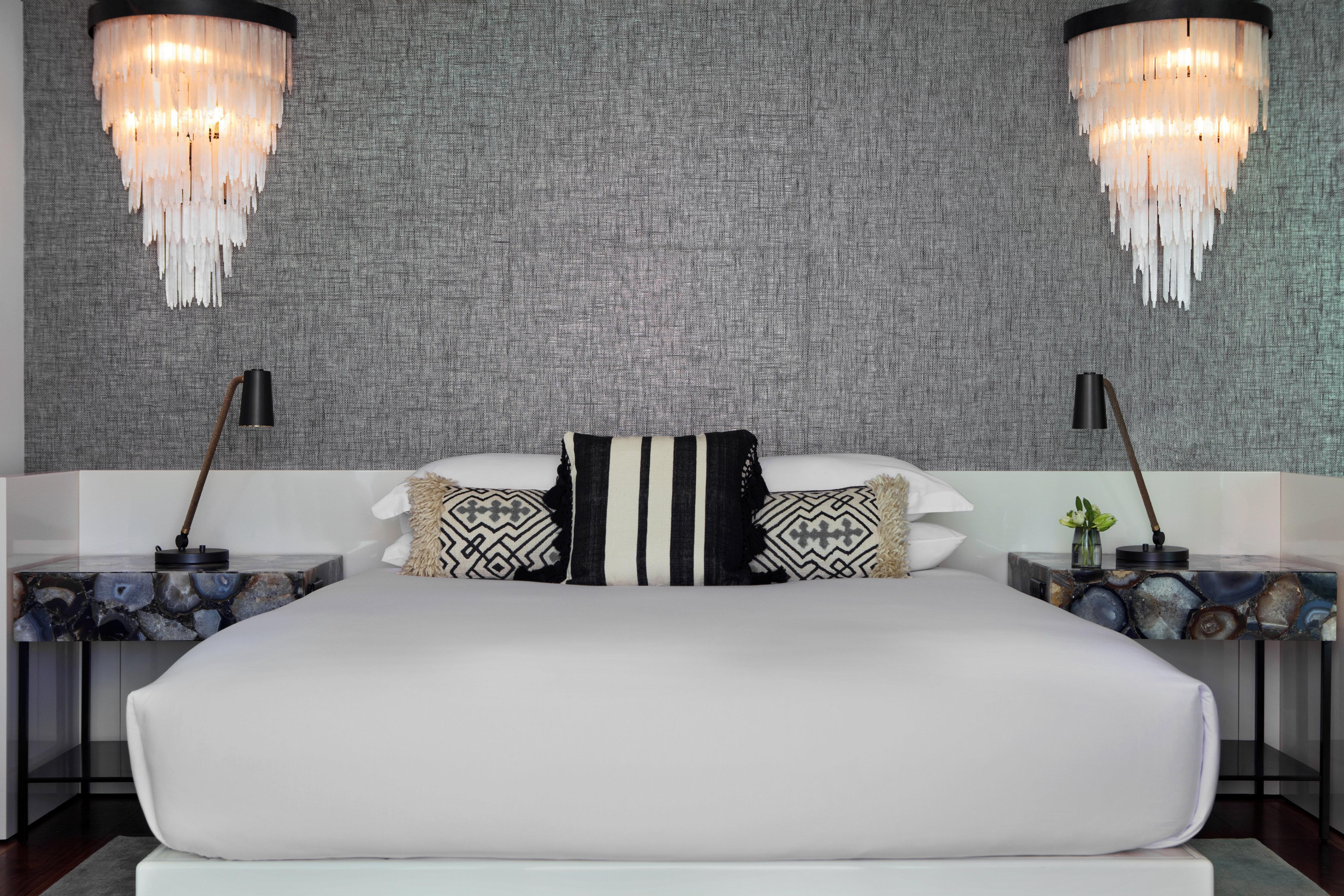 Kimpton Seafire Resort + Spa By Ihg West Bay Экстерьер фото
